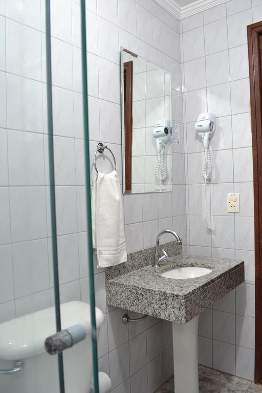 Hotel Rafeli Бойтува Екстериор снимка